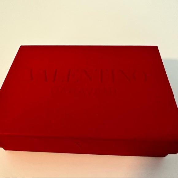 Valentino Garavani - Picture 7 of 16